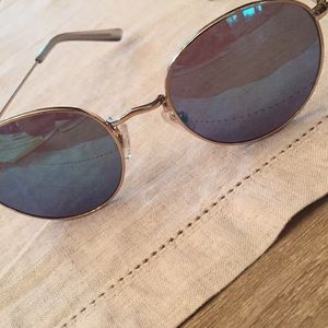 Meet your Posher, Sheryl